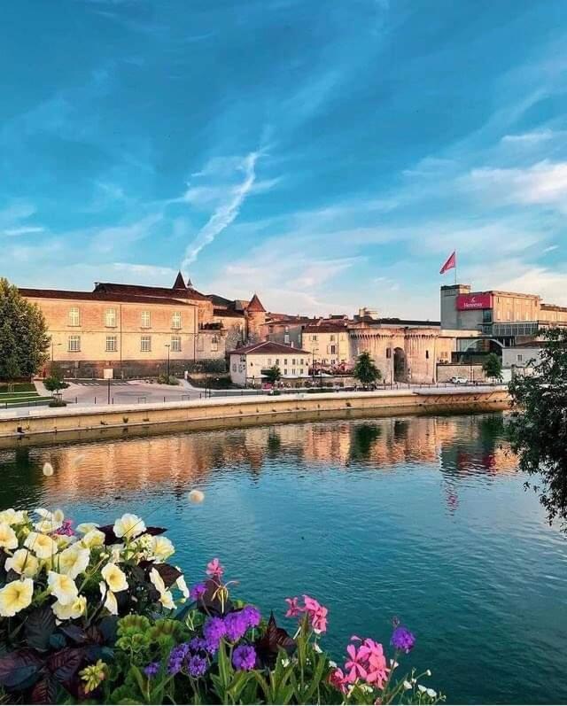 Le Solencon De 1 A 4 Pers - Hypercentre Daire Cognac Dış mekan fotoğraf
